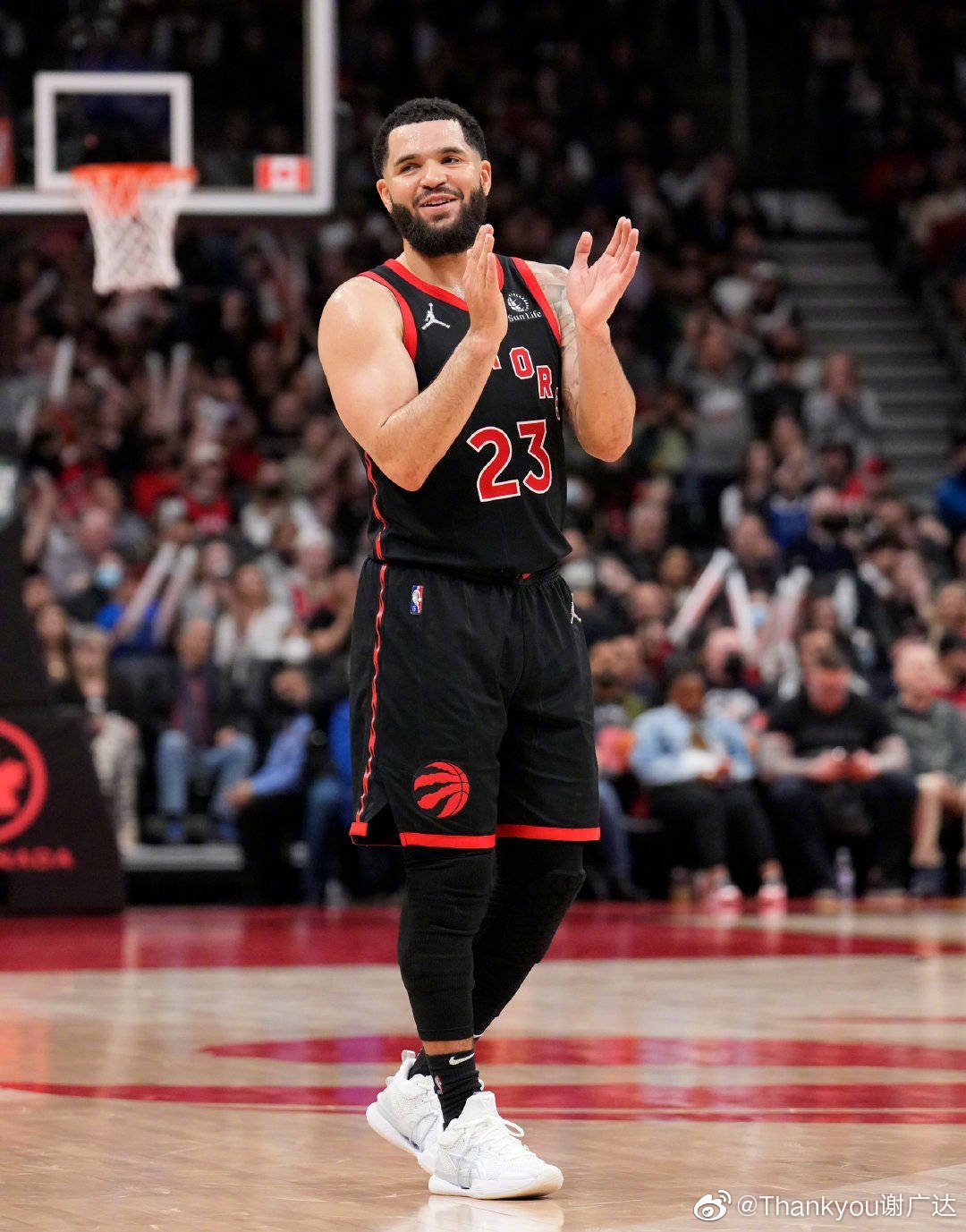 乐动体育官直播-2019年猛龙夺冠阵容